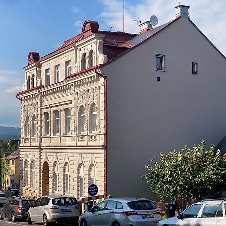 Apartman V Lesni Jablonec nad Nisou Exterior photo
